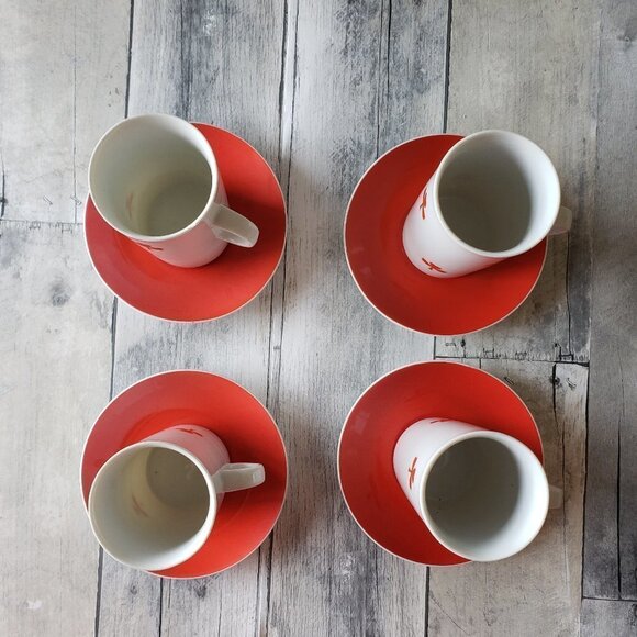 Vintage Set of 4 Red and White Club Mugs and Saucers - Picture 2 of 6